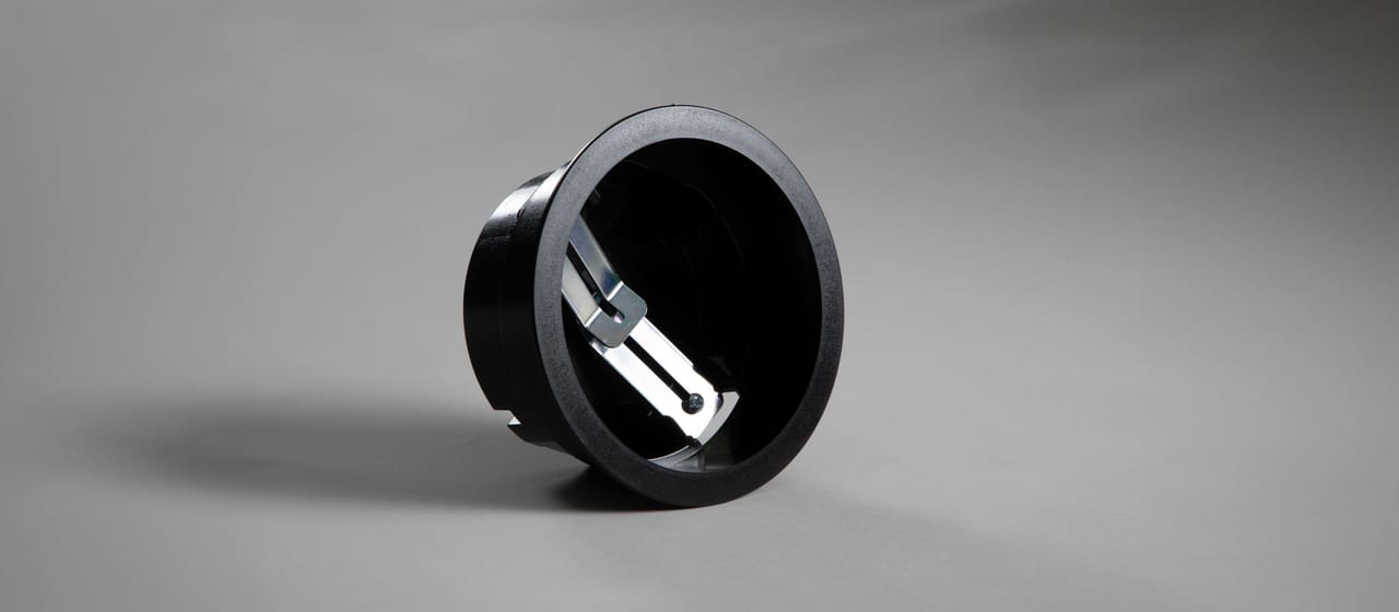 Control Track frame fixpoint black