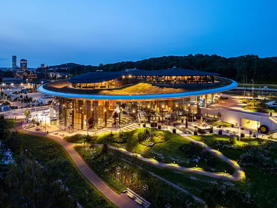 World of Volvo lyser upp Göteborg 