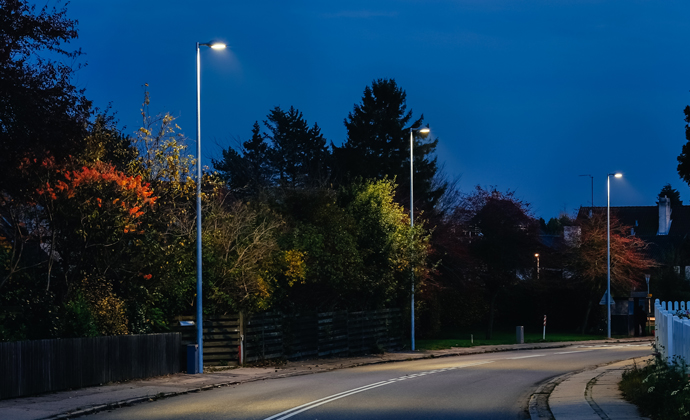 Vägbelysning armatur