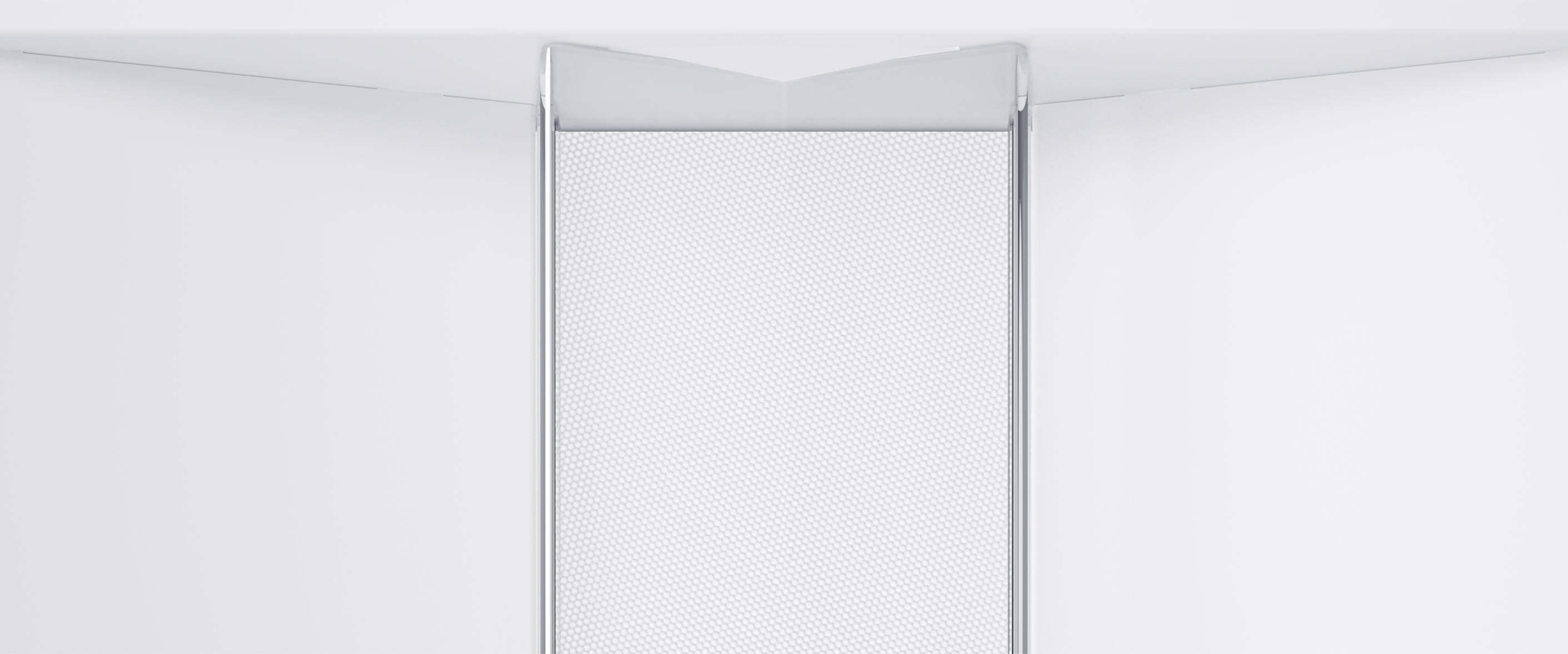 The delta louvre provides efficiency and optimal light comfort, light divider in acrylic distributes and spreads the light evenly in the reflector.